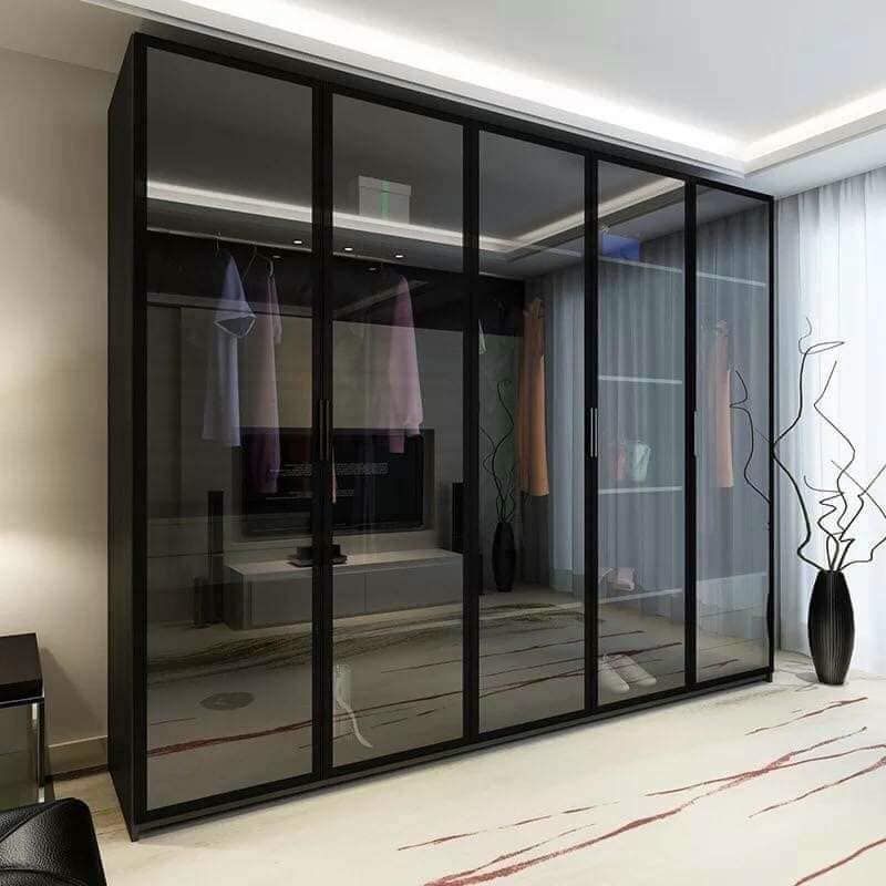 Custom Wardrobes